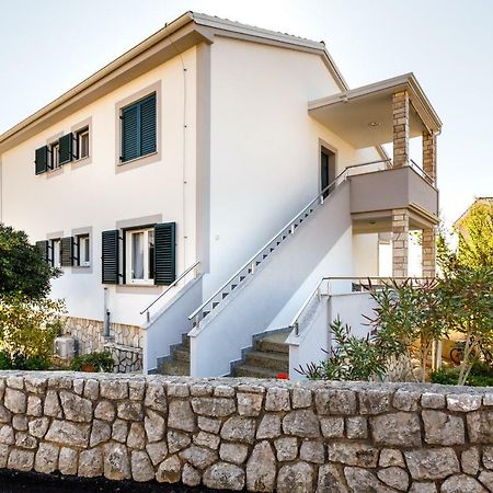 Apartment Anton Krk Town Exterior foto